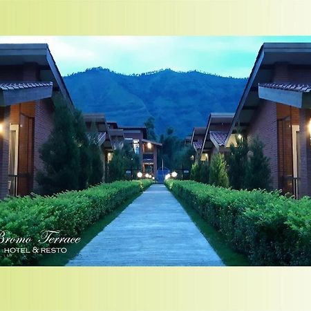 Bromo Terrace Hotel Extérieur photo