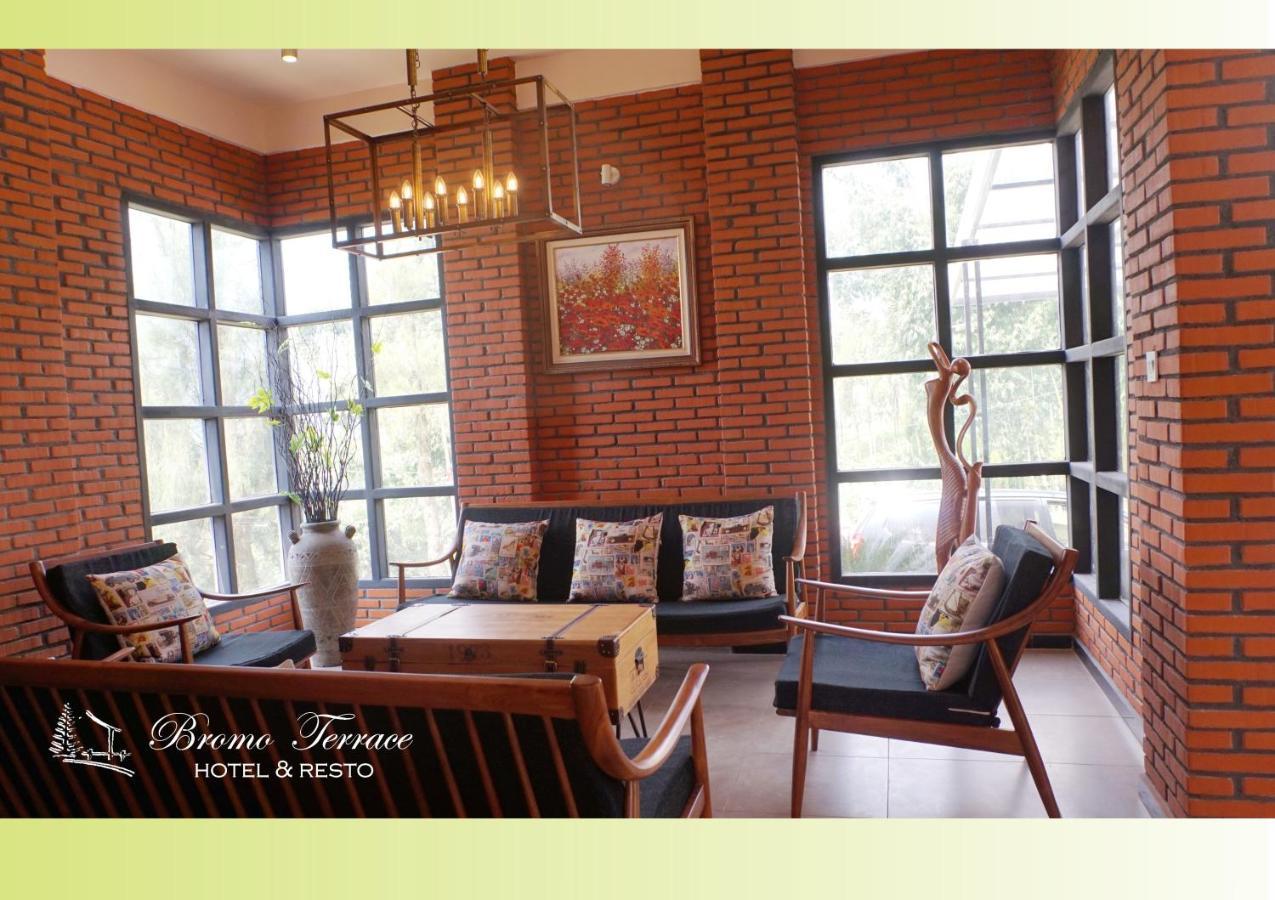 Bromo Terrace Hotel Extérieur photo