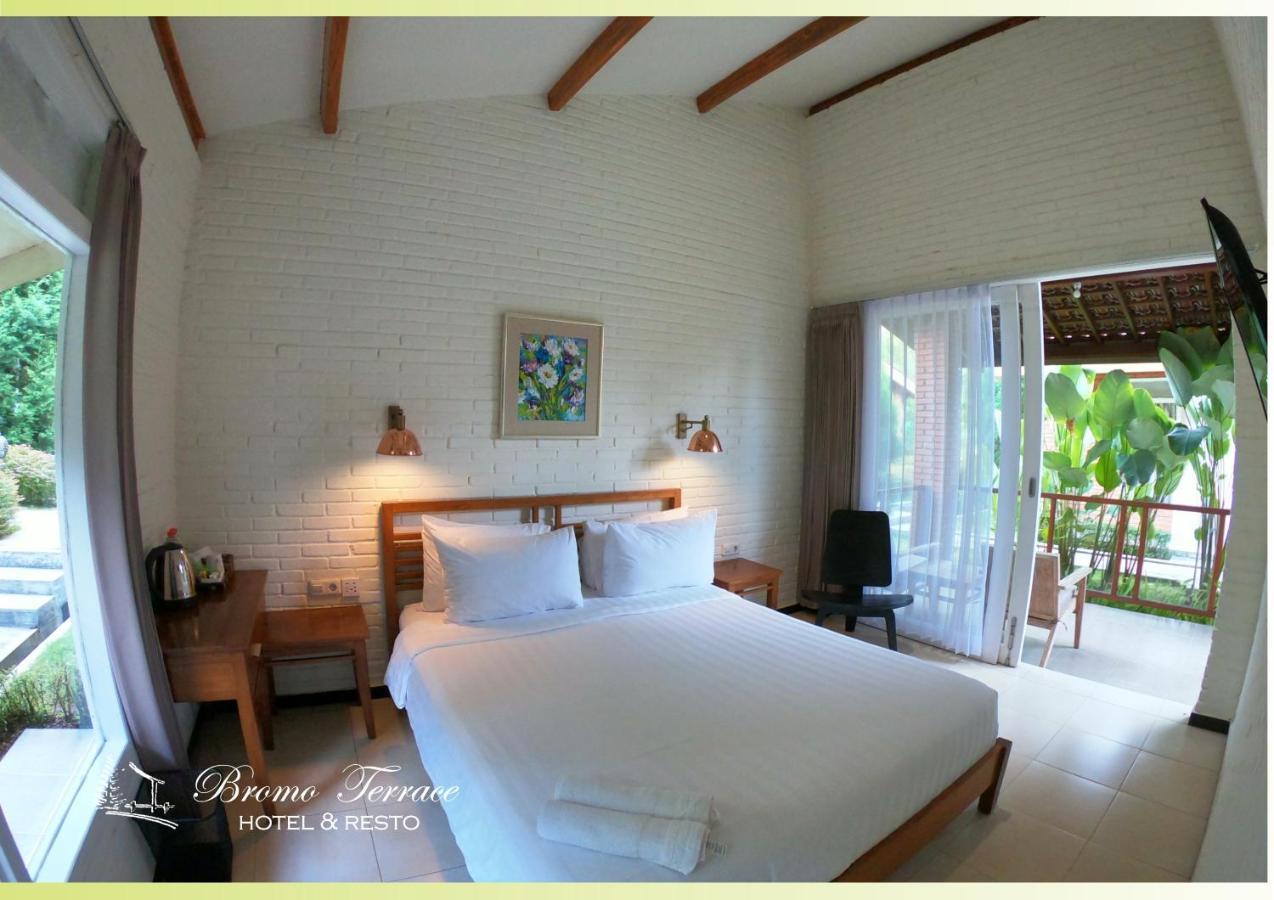 Bromo Terrace Hotel Extérieur photo