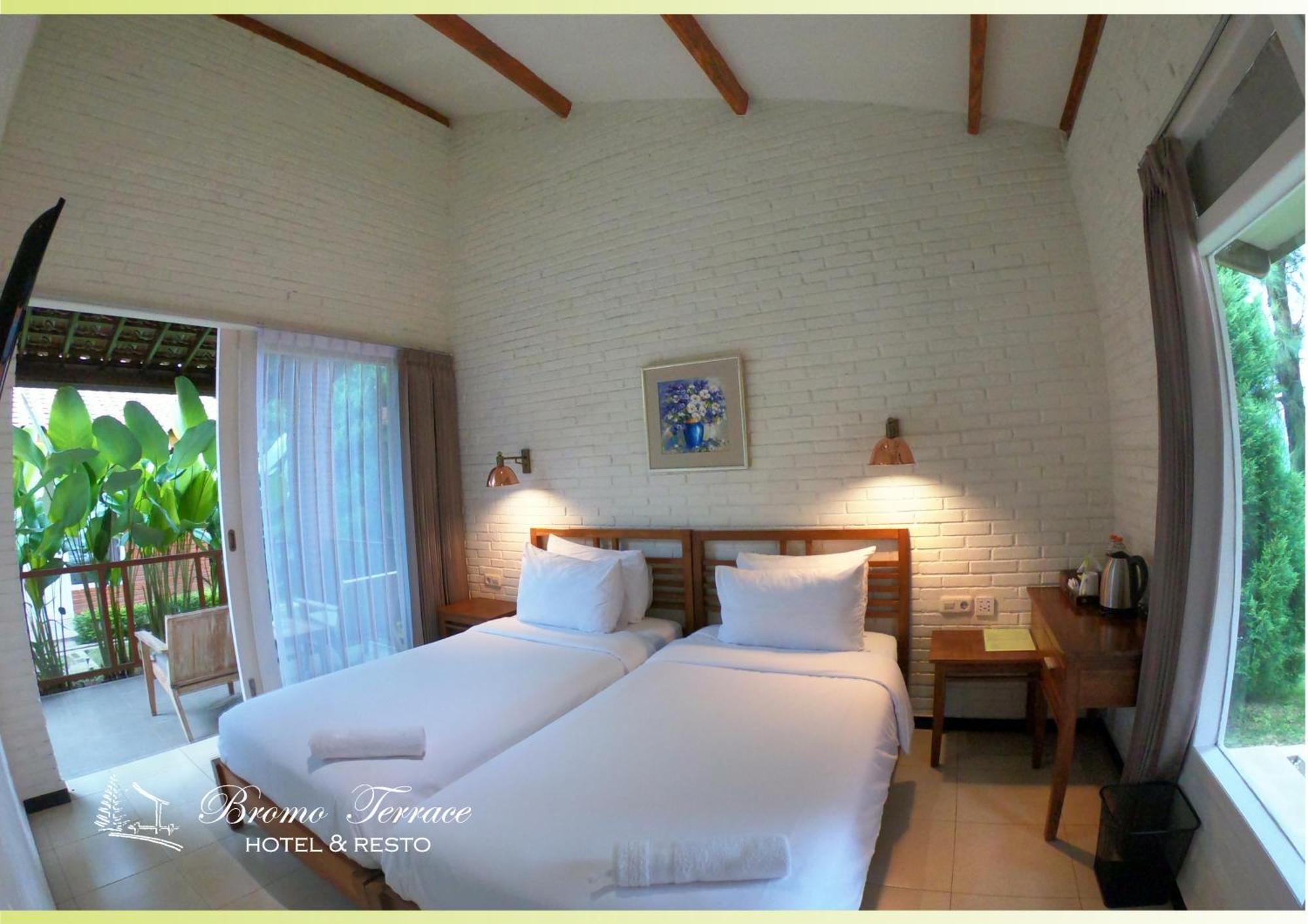 Bromo Terrace Hotel Extérieur photo